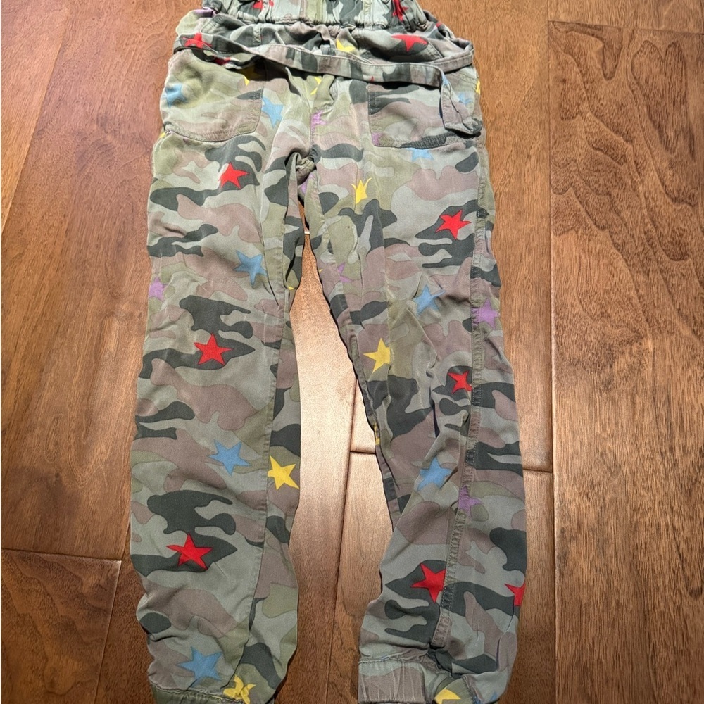 Mini Boden Camouflage Star Print Kids Casual Bottoms - Picture 4 of 6
